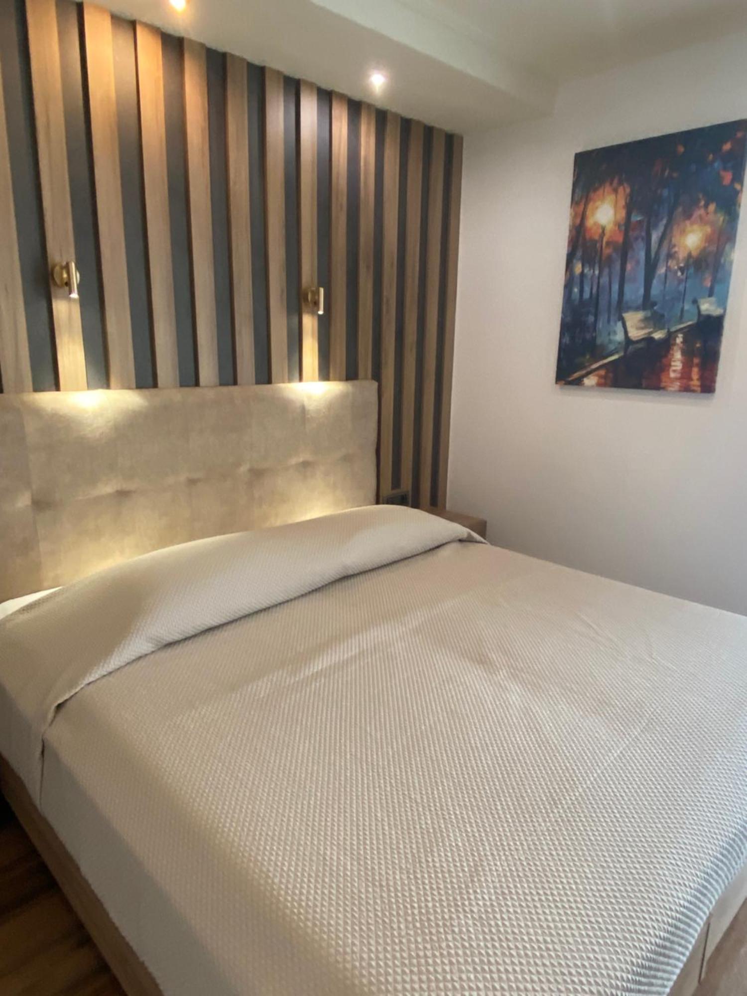 Selefkos Palace Igoumenitsa Bagian luar foto