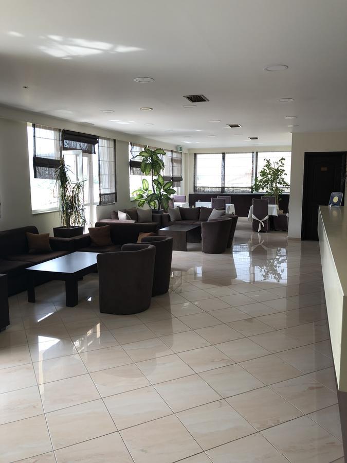 Selefkos Palace Igoumenitsa Bagian luar foto