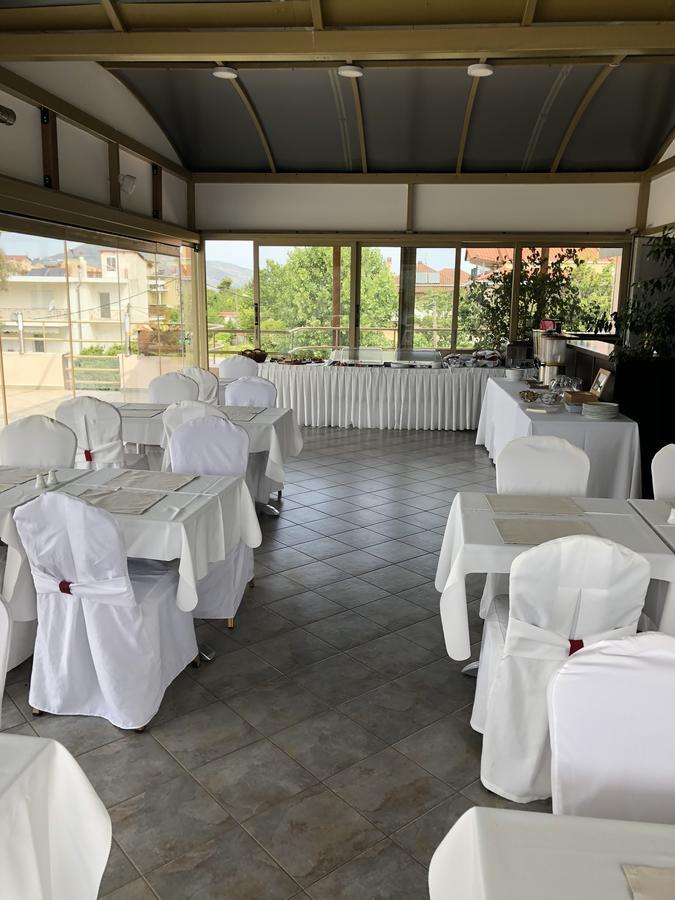 Selefkos Palace Igoumenitsa Bagian luar foto